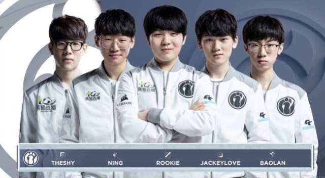 了势均力敌 了势均力敌