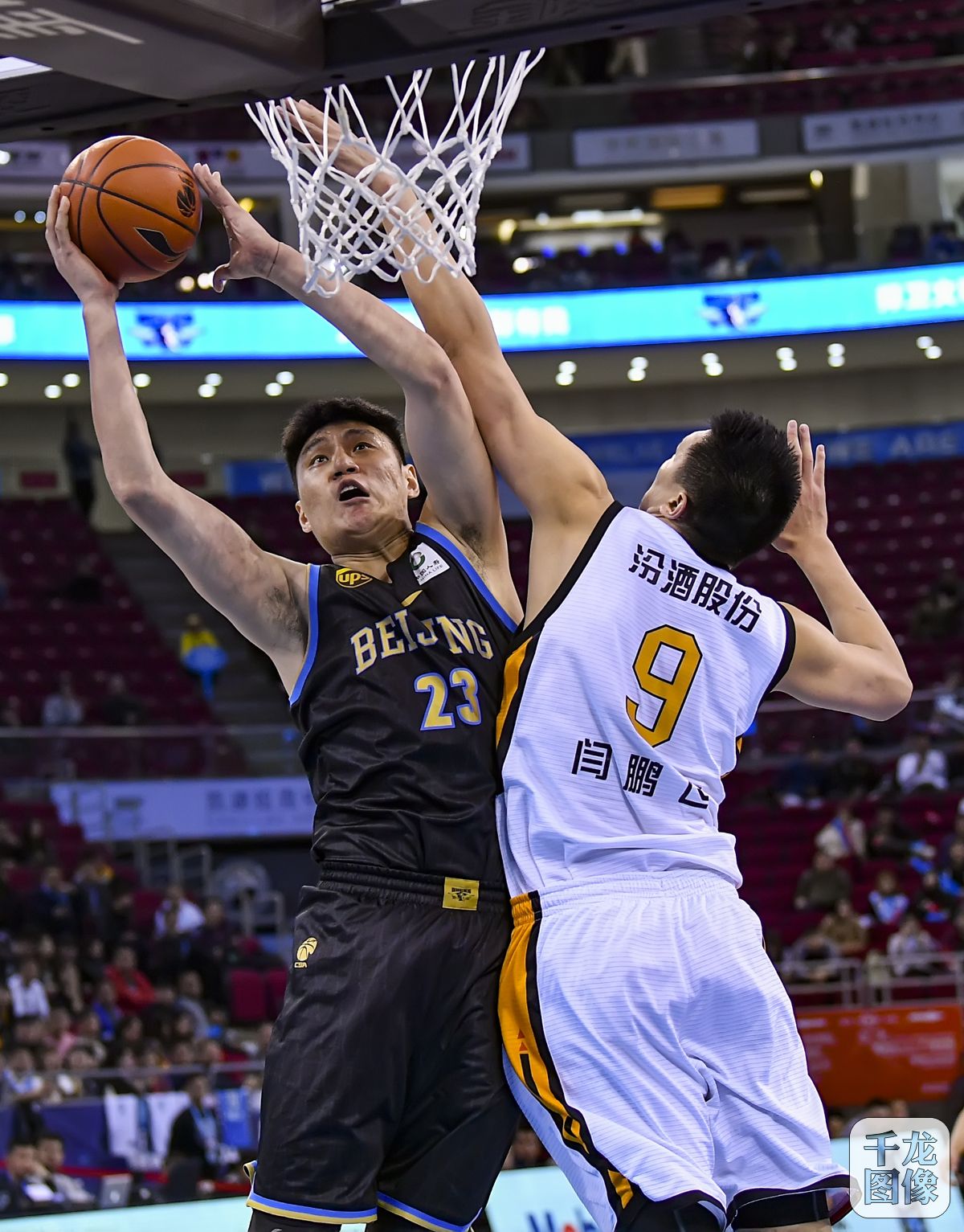 手时保持高 手时保持高