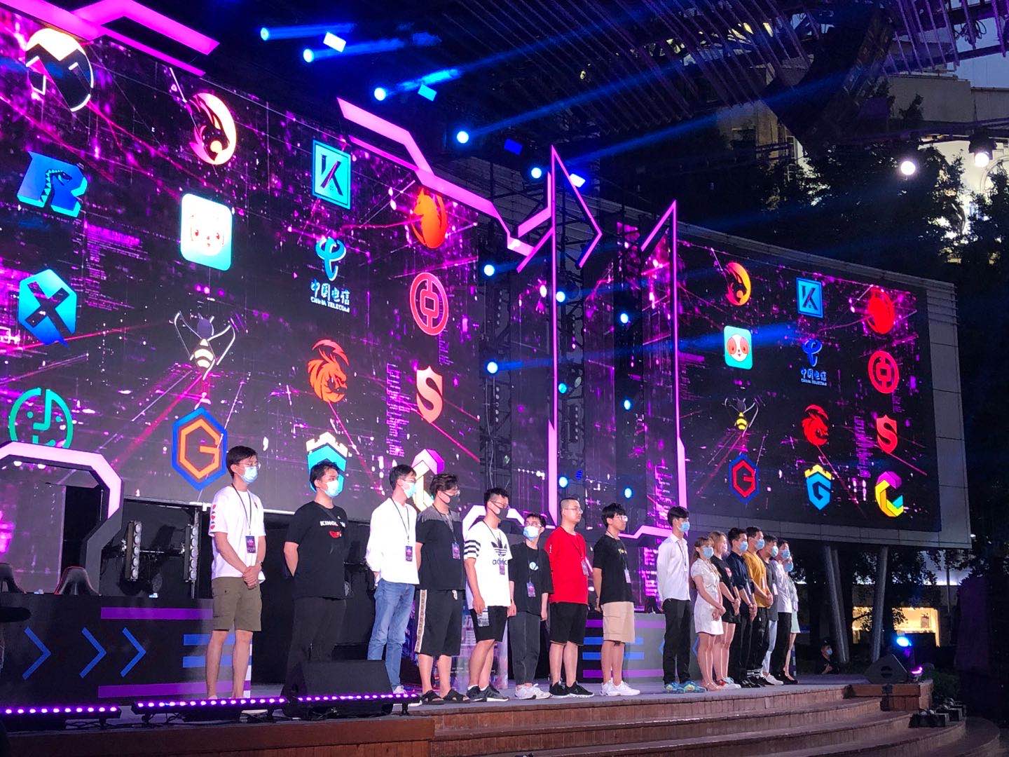 权的分配上 权的分配上