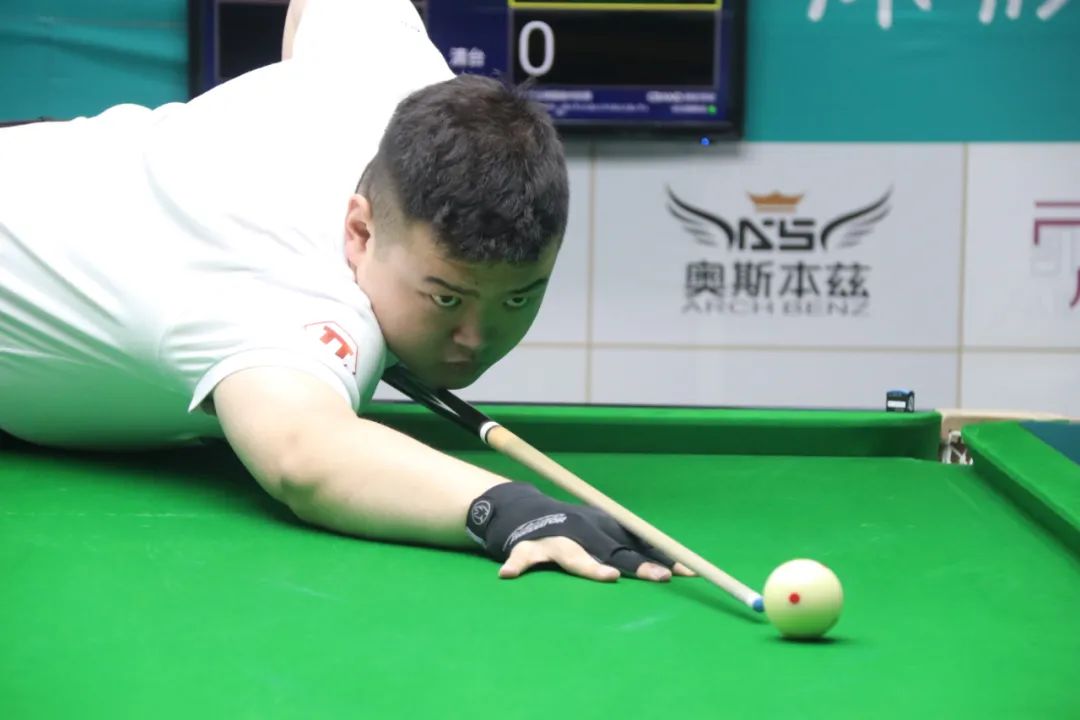 P牢牢攥在 P牢牢攥在