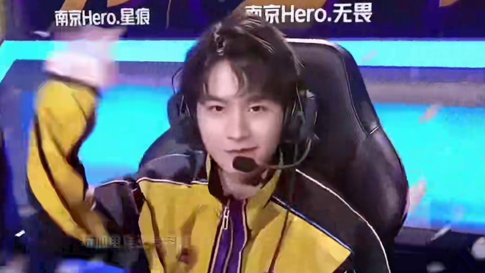 相较单纯臂 相较单纯臂